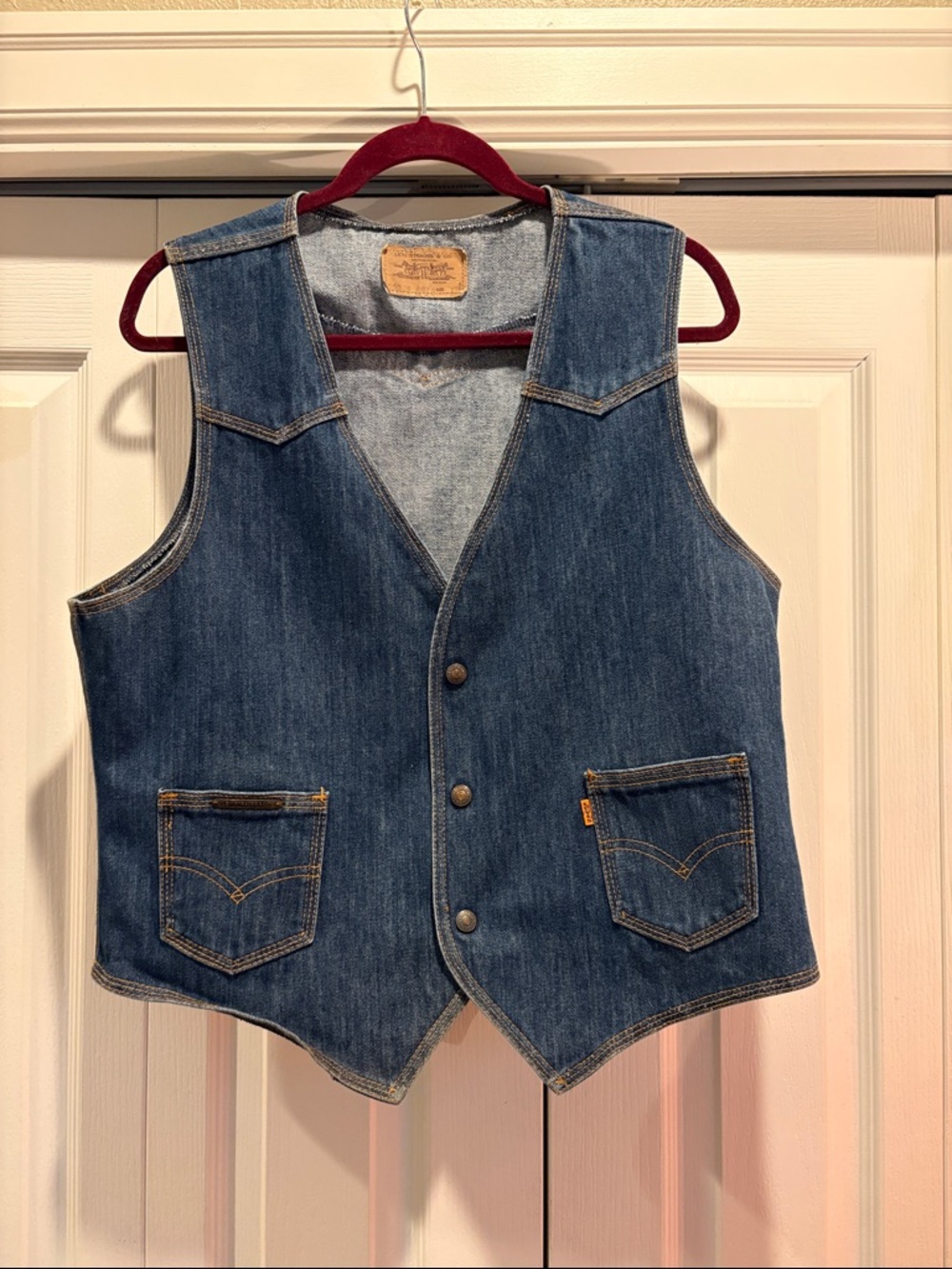 Classic Men's Levi’s Denim Vest - Blue - Picture 7 of 8